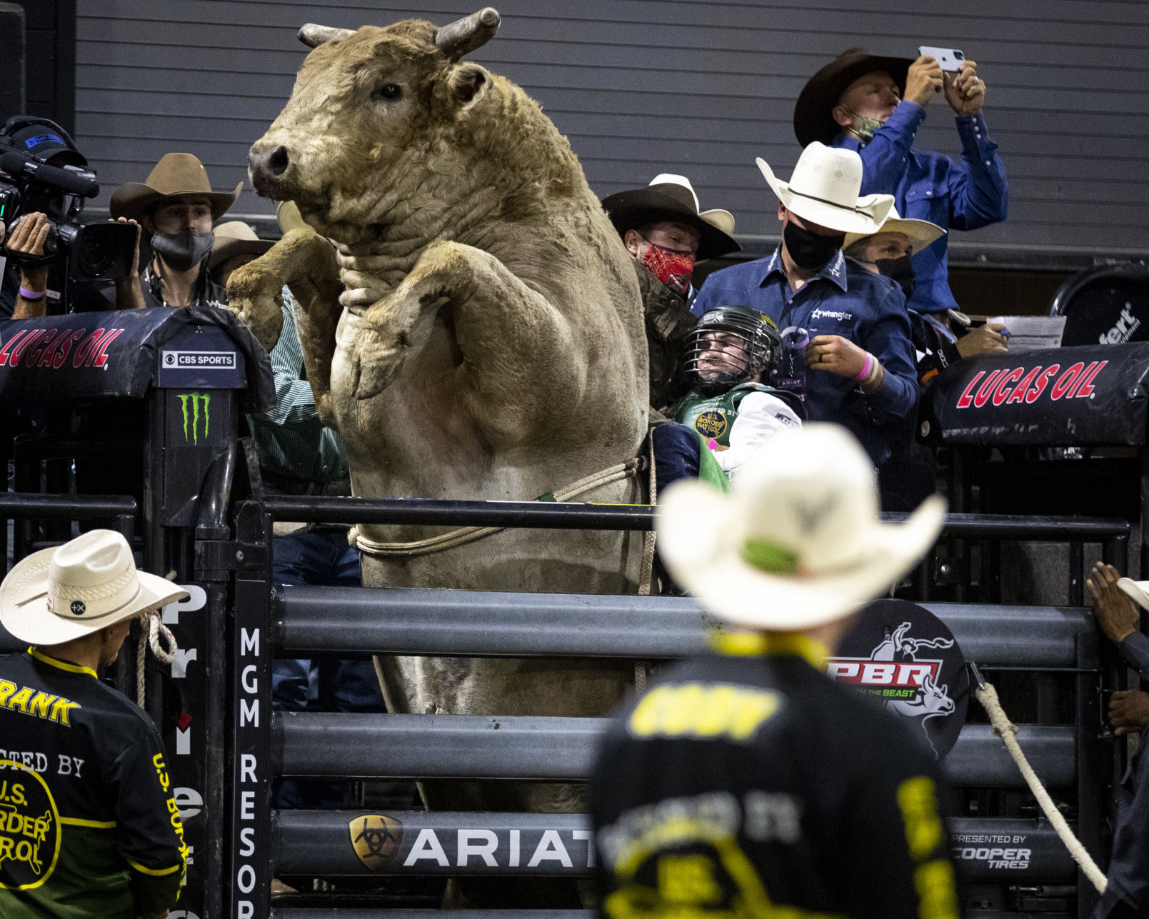 PBR Unleash the Beast Ariat Invitational